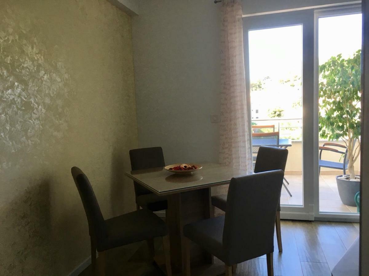 Apartments Lozina Drvenik  Extérieur photo
