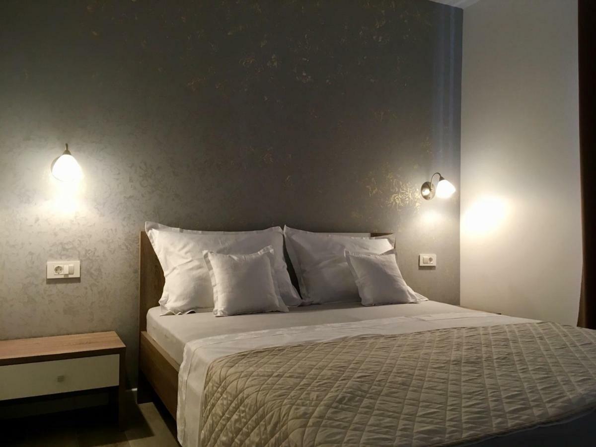 Apartments Lozina Drvenik  Extérieur photo
